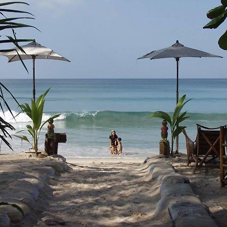 Jj Beach Resort & Jj Seafood Koh Phayam Esterno foto