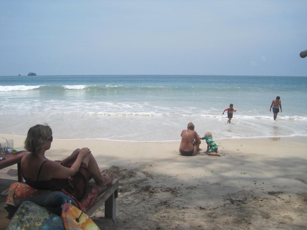 Jj Beach Resort & Jj Seafood Koh Phayam Esterno foto